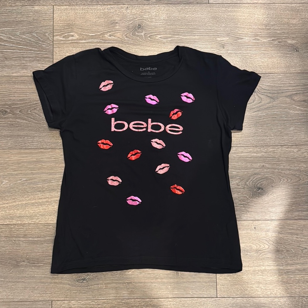 bebe Black Lip Print Tee
